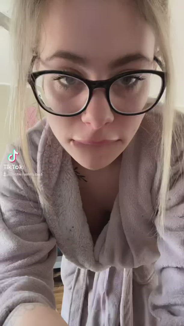 Badharleybad OnlyFans Tiktok Porn Video Clip 98837