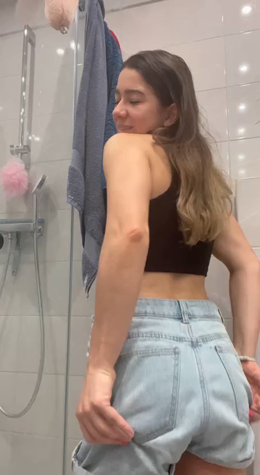 Ass porn video with onlyfans model Abby <strong>@abbymulond</strong>