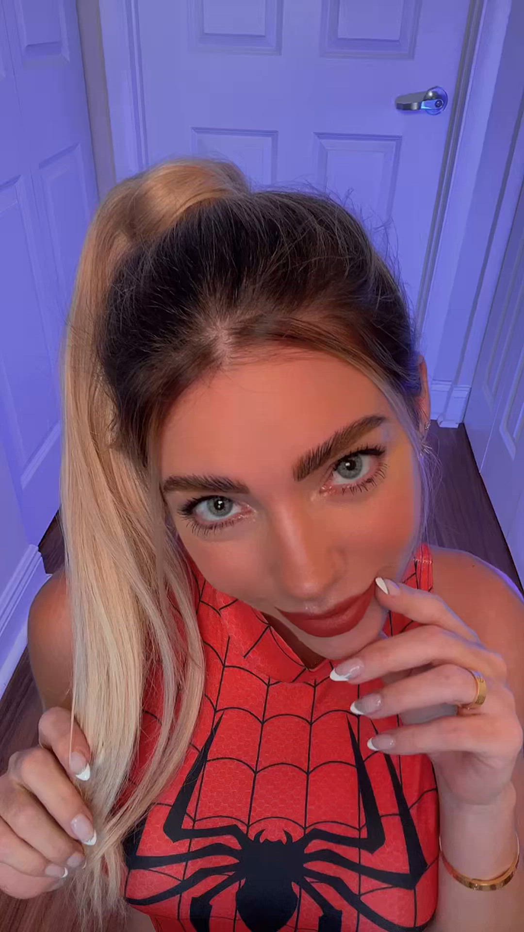 Cosplay porn video with onlyfans model adriannaeves <strong>@action</strong>
