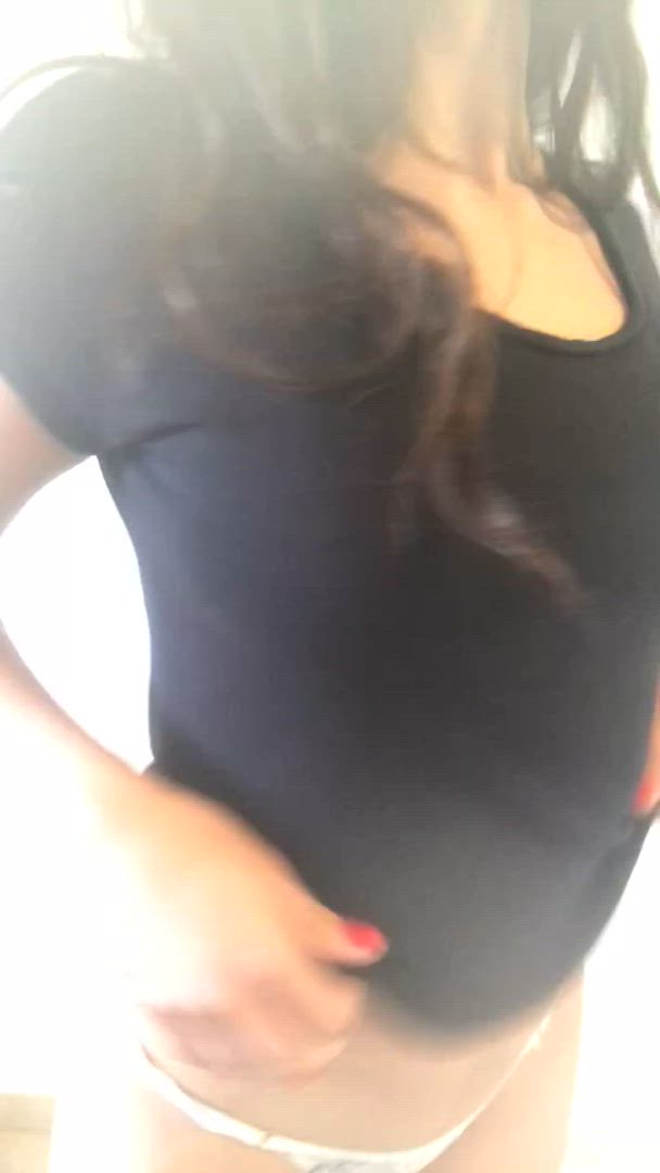 Boobs porn video with onlyfans model ahotbunny <strong>@ahotbunny</strong>