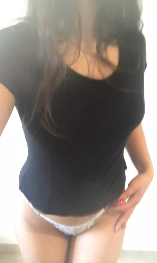 Cute porn video with onlyfans model ahotbunny <strong>@ahotbunny</strong>