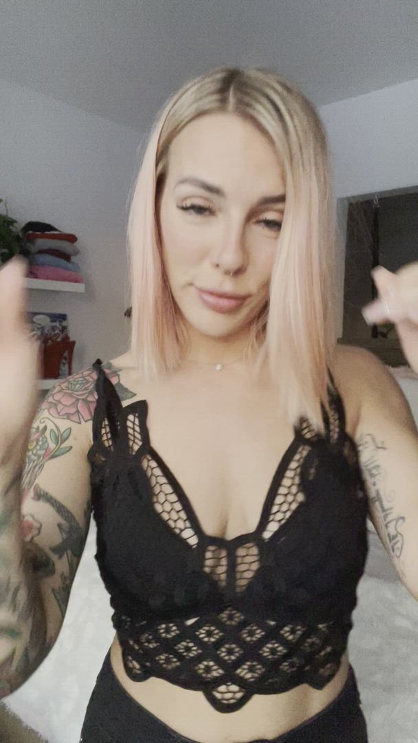 Smile porn video with onlyfans model alexawild <strong>@action</strong>