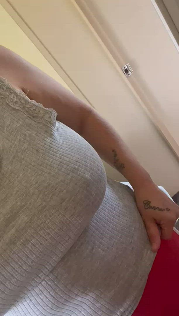 Big Tits porn video with onlyfans model alinahyde <strong>@alina.hyde</strong>