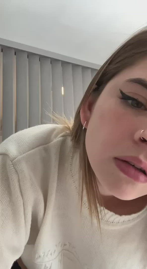 Amateur porn video with onlyfans model astridf <strong>@astridfoxx</strong>