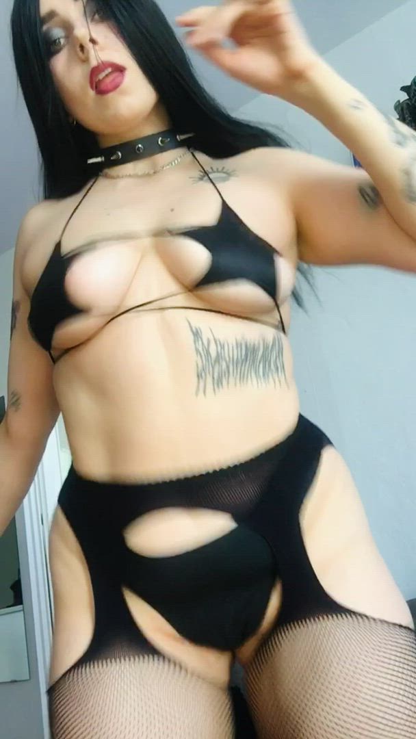Amateur porn video with onlyfans model babushkagirl <strong>@bambishawty</strong>