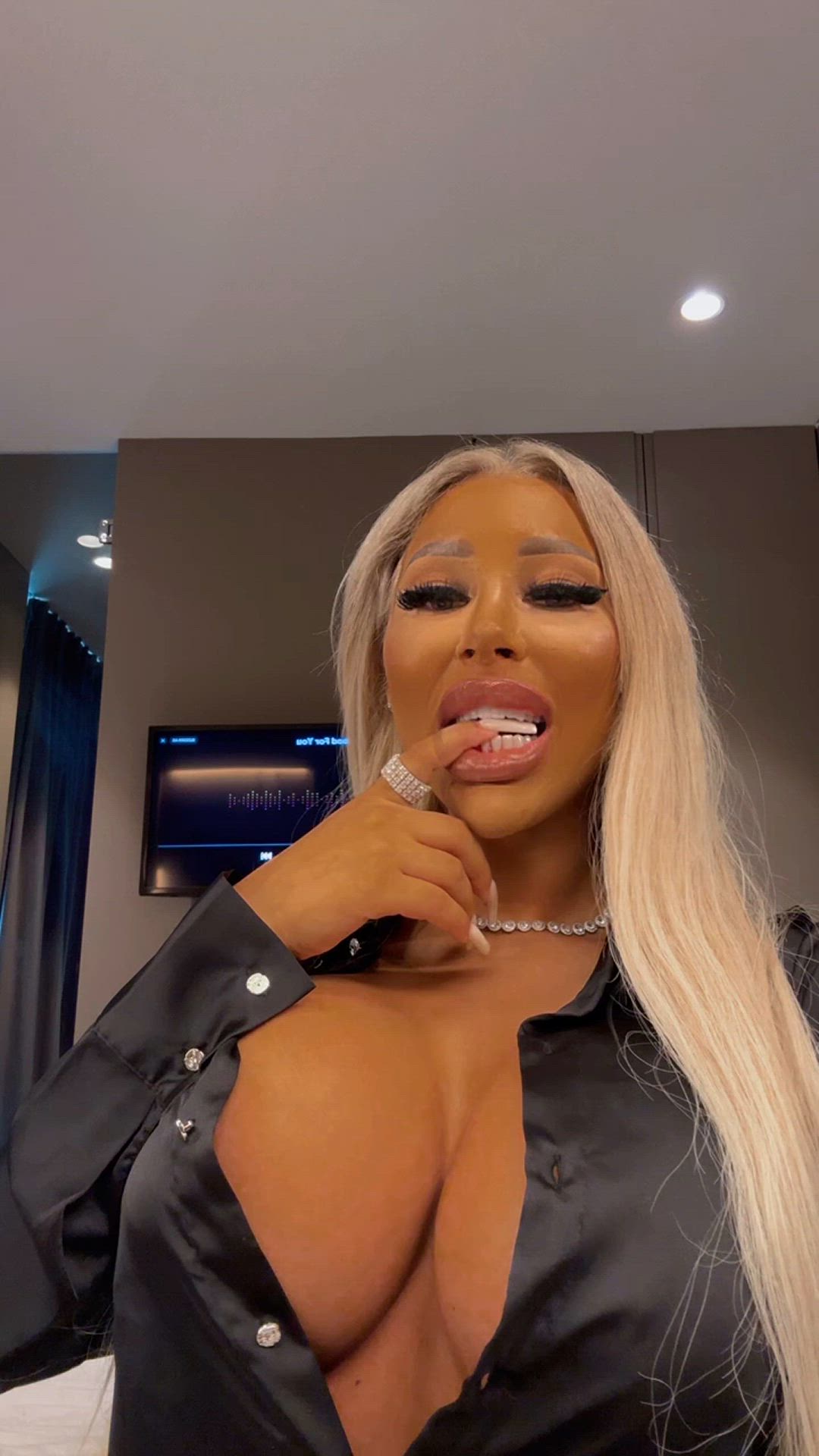 Big Tits porn video with onlyfans model BarbieBambo💖 <strong>@barbiebambo</strong>