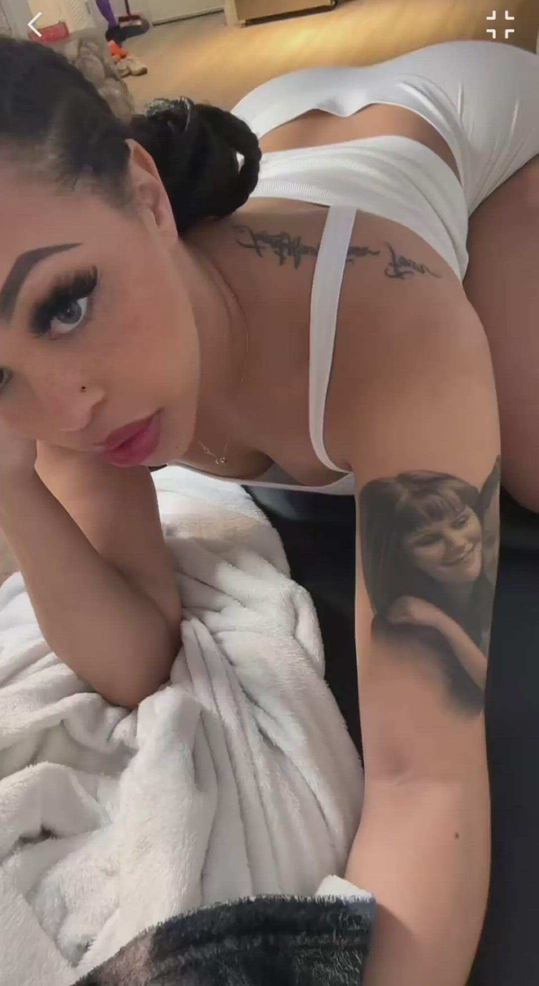 Bending Over porn video with onlyfans model Briana✨ <strong>@brianamonique</strong>