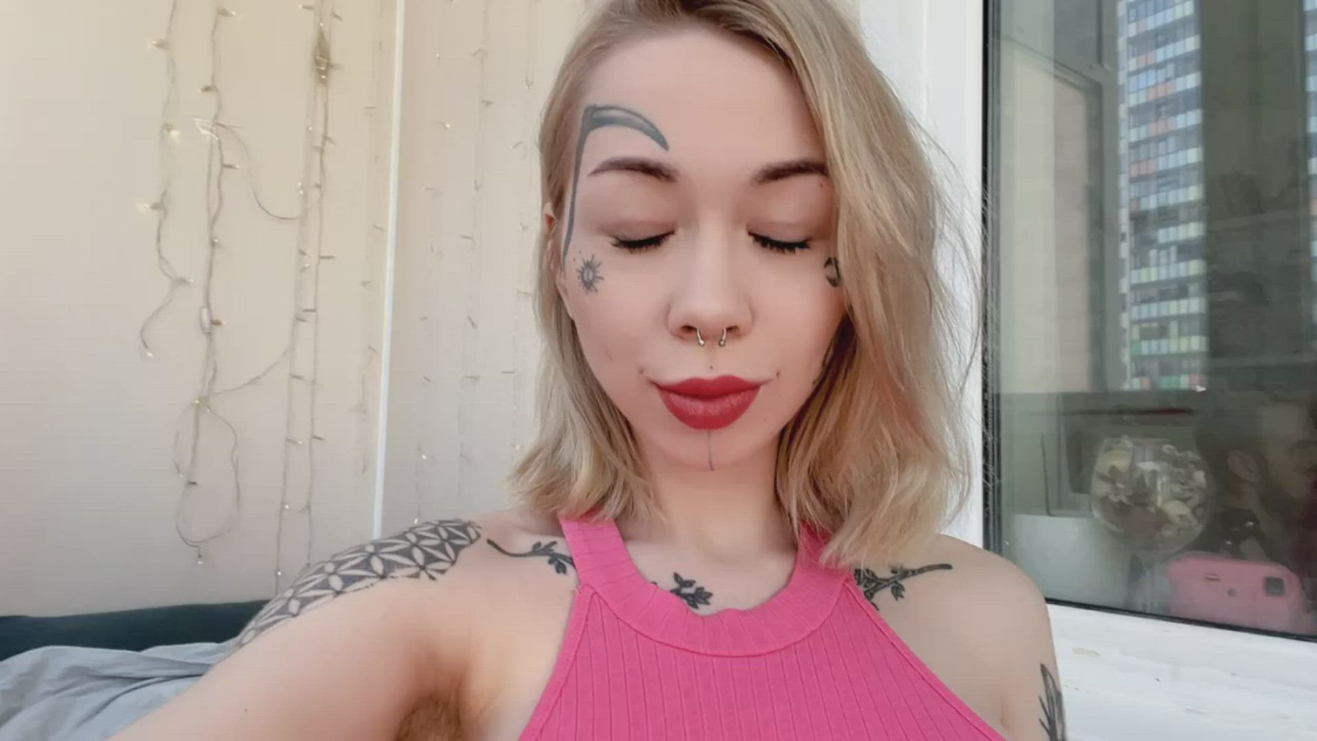 Boobs porn video with onlyfans model BunnyKelly96 <strong>@bunnykelly_free</strong>