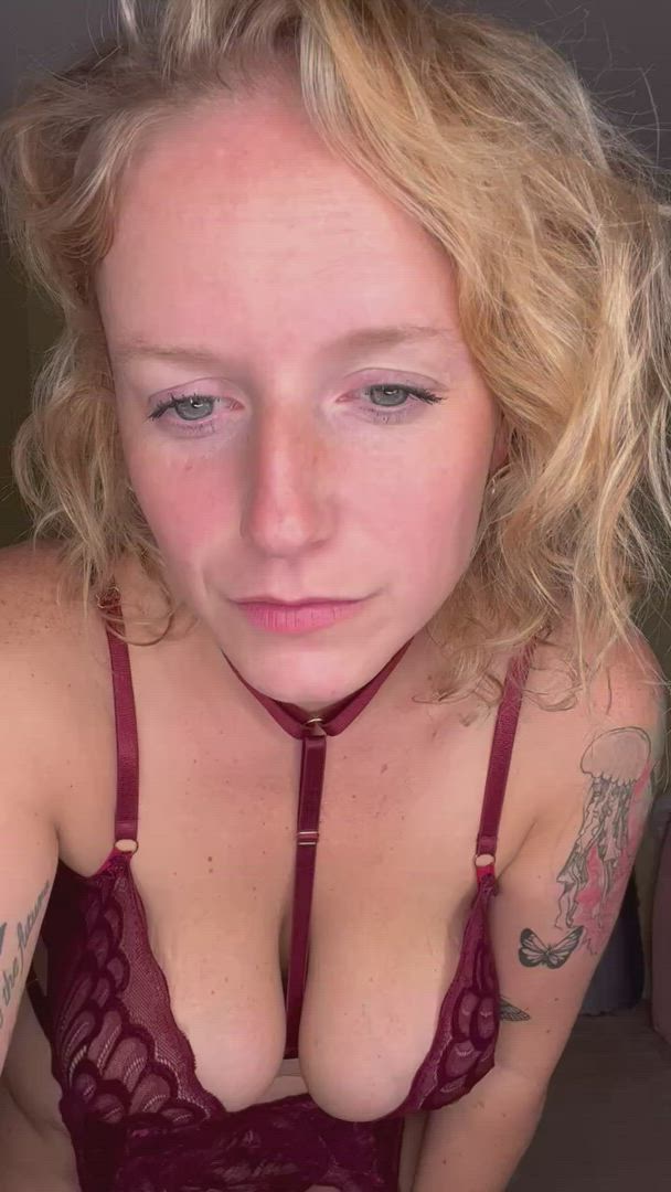 Big Tits porn video with onlyfans model Callie James <strong>@shy_butterfly22</strong>