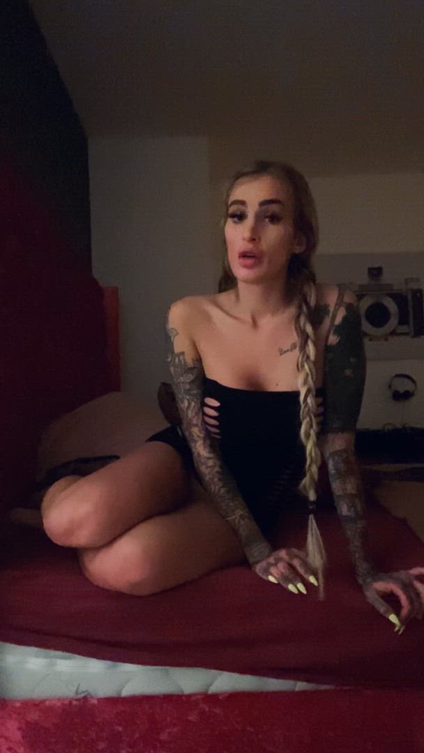Ass porn video with onlyfans model Chatting Daisy <strong>@chattingdaisyy</strong>
