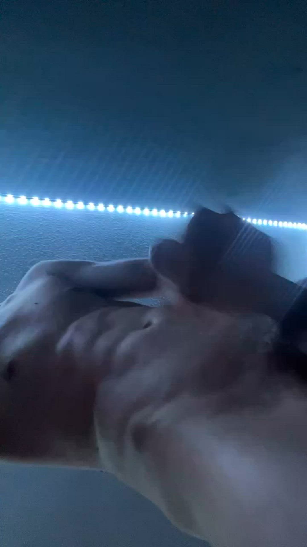 Abs porn video with onlyfans model closetedfinley <strong>@closeted_finley</strong>