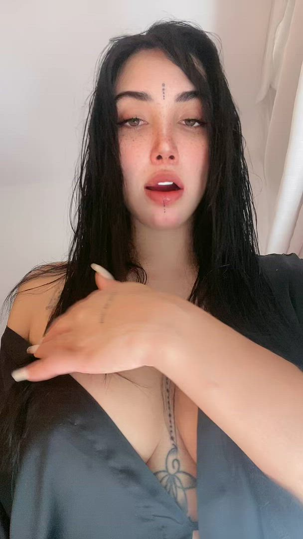 Big Tits porn video with onlyfans model darlaolave <strong>@angelahills</strong>