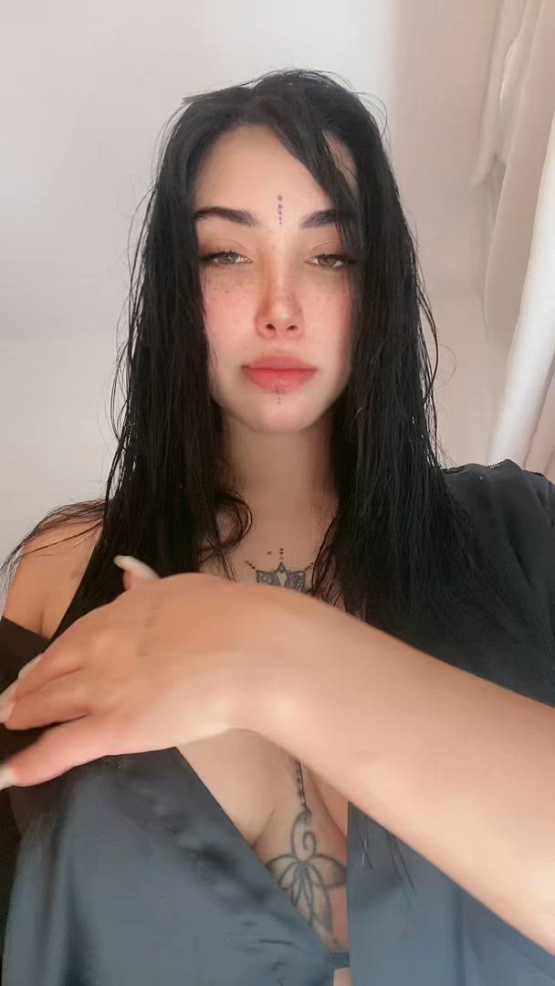 Big Tits porn video with onlyfans model darlaolave <strong>@angelahills</strong>