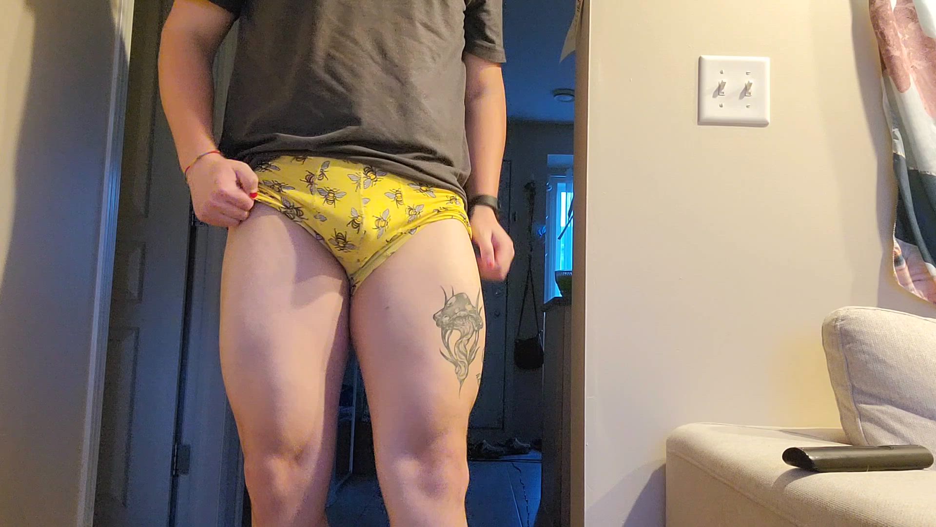 Thighs porn video with onlyfans model ddsinxx <strong>@ddsin</strong>