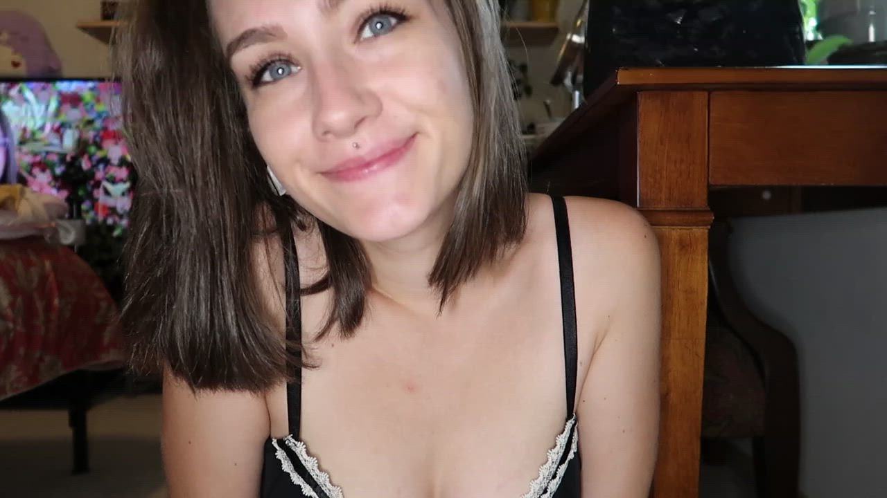 Boobs porn video with onlyfans model Divine babe <strong>@divinebabexx</strong>