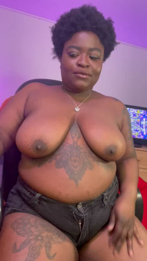Sex porn video with onlyfans model Easy_esther <strong>@easy_esther</strong>