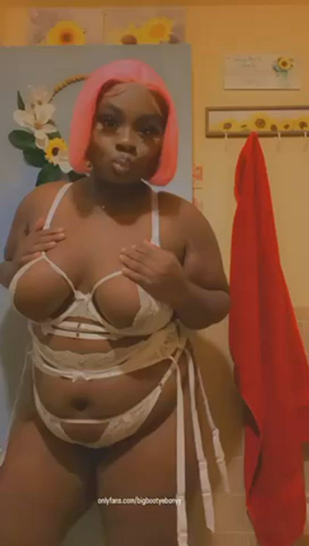 Big Ass porn video with onlyfans model Ebony Love <strong>@bigbootyebonyy</strong>