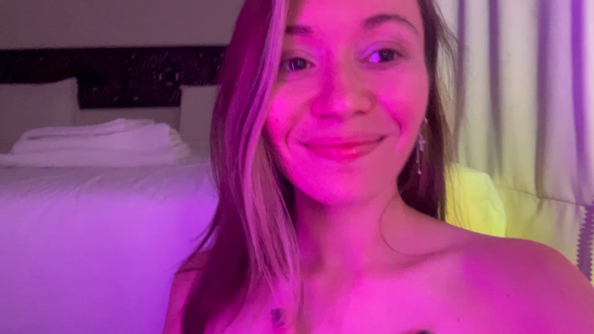 Tits porn video with onlyfans model ellcryssa <strong>@ellcrys</strong>