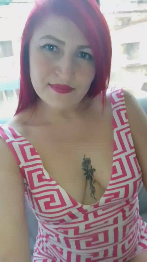 Amateur porn video with onlyfans model emilhornypink <strong>@dayvirgin</strong>