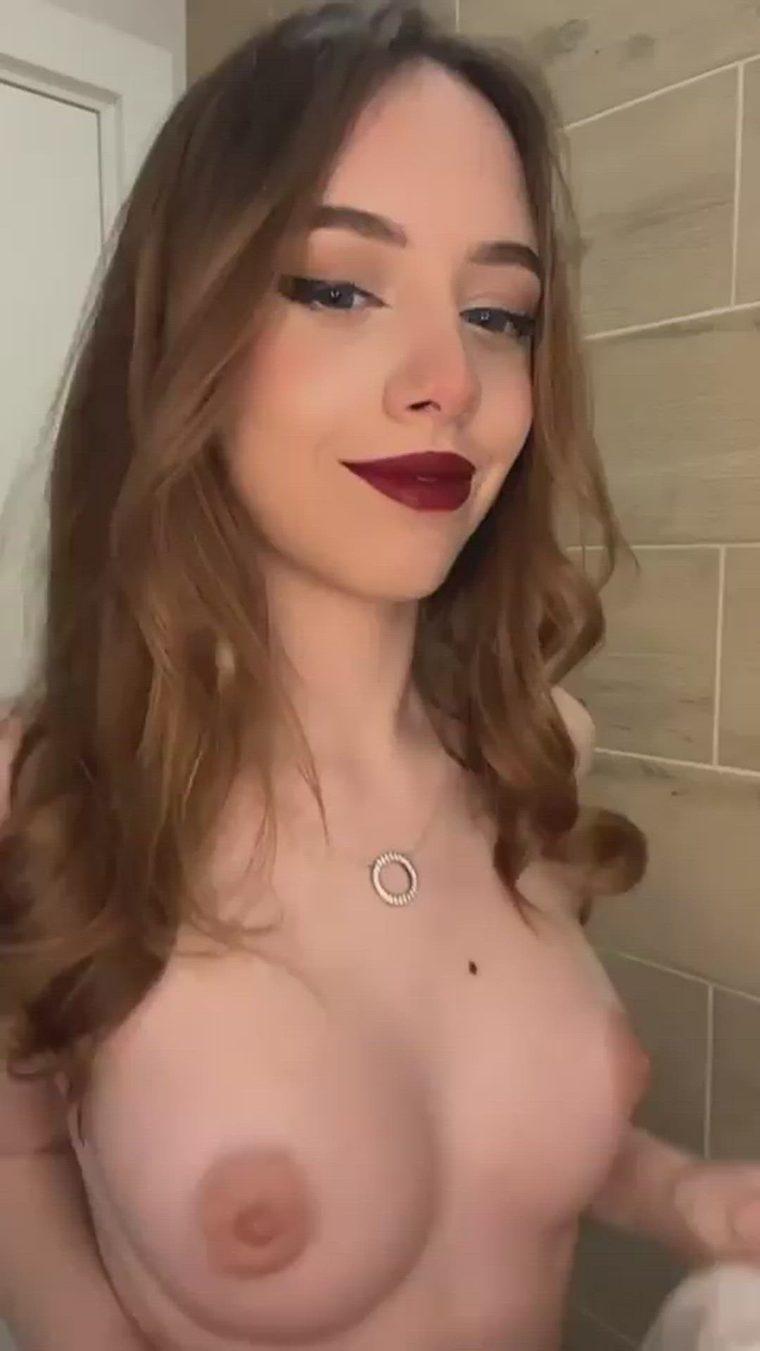 OnlyFans porn video with onlyfans model evochkalove <strong>@evochka18</strong>