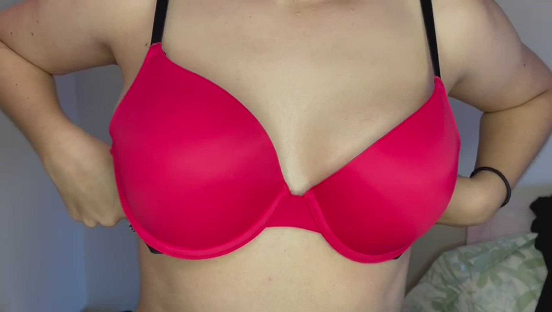 Boobs porn video with onlyfans model Faceless96 <strong>@faceless96</strong>