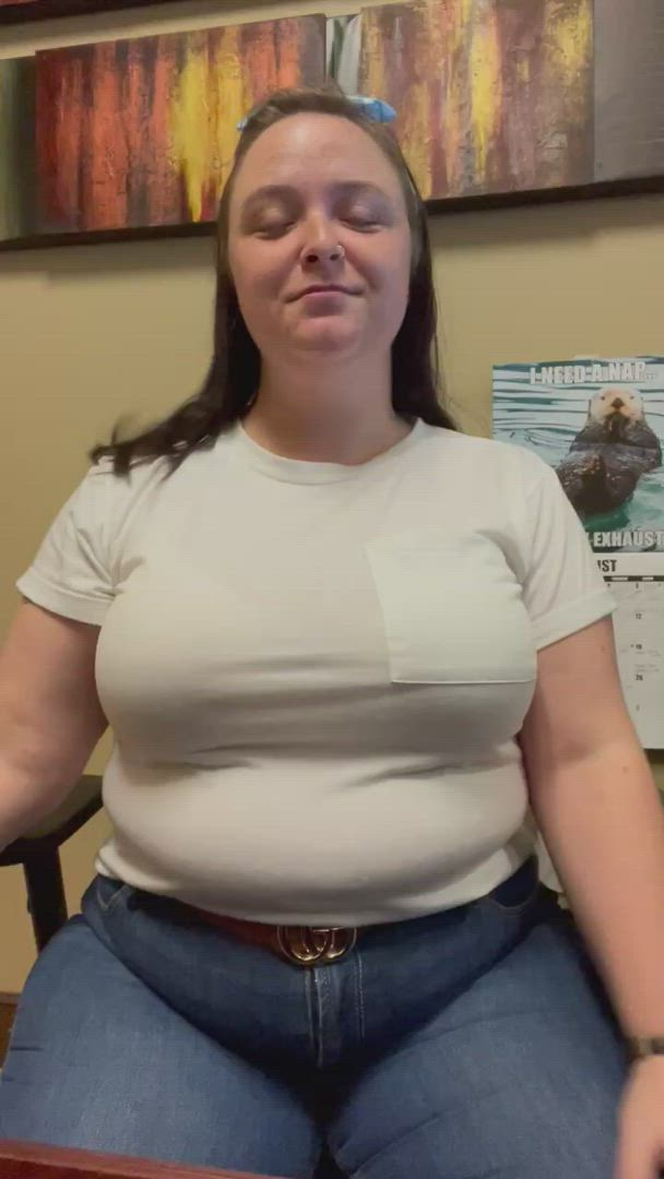 BBW porn video with onlyfans model feistyfallon <strong>@feistyfallon</strong>