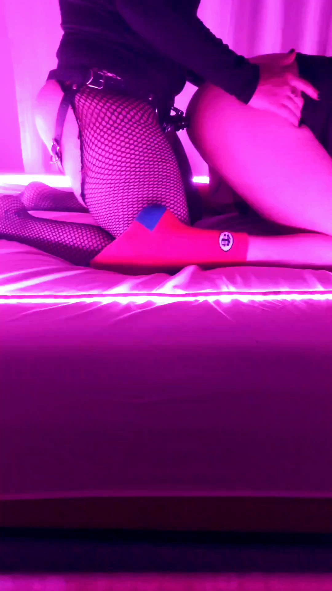Amateur porn video with onlyfans model florybenja420 <strong>@florybenja420</strong>