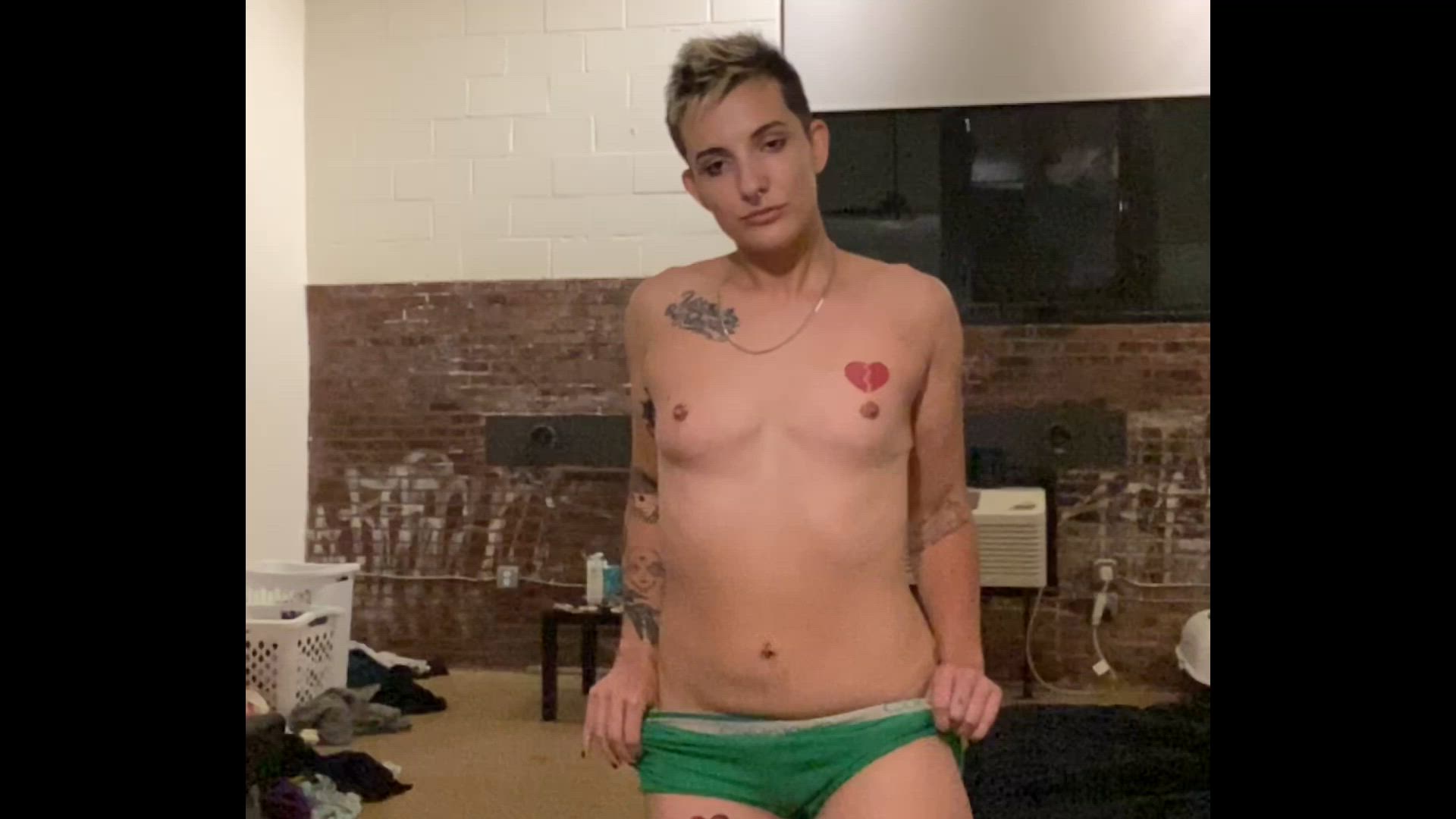 OnlyFans porn video with onlyfans model flowerbottom <strong>@yesterdayspanties</strong>