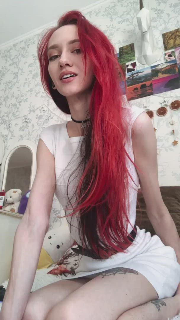 Pale porn video with onlyfans model FunkyRedFox <strong>@funkyredfoxfree</strong>