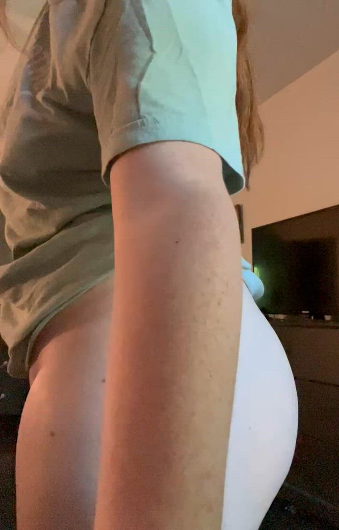 Ass porn video with onlyfans model Gapeaches <strong>@thegapeachess</strong>
