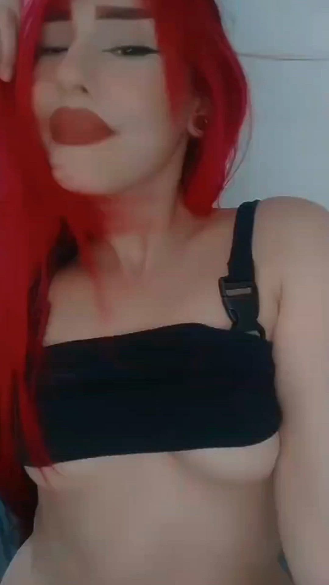 Redhead porn video with onlyfans model gizzelll <strong>@imgizzell</strong>
