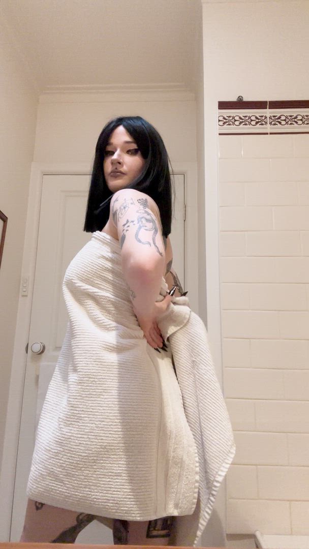 Ass porn video with onlyfans model gothiceve <strong>@eve.winters</strong>