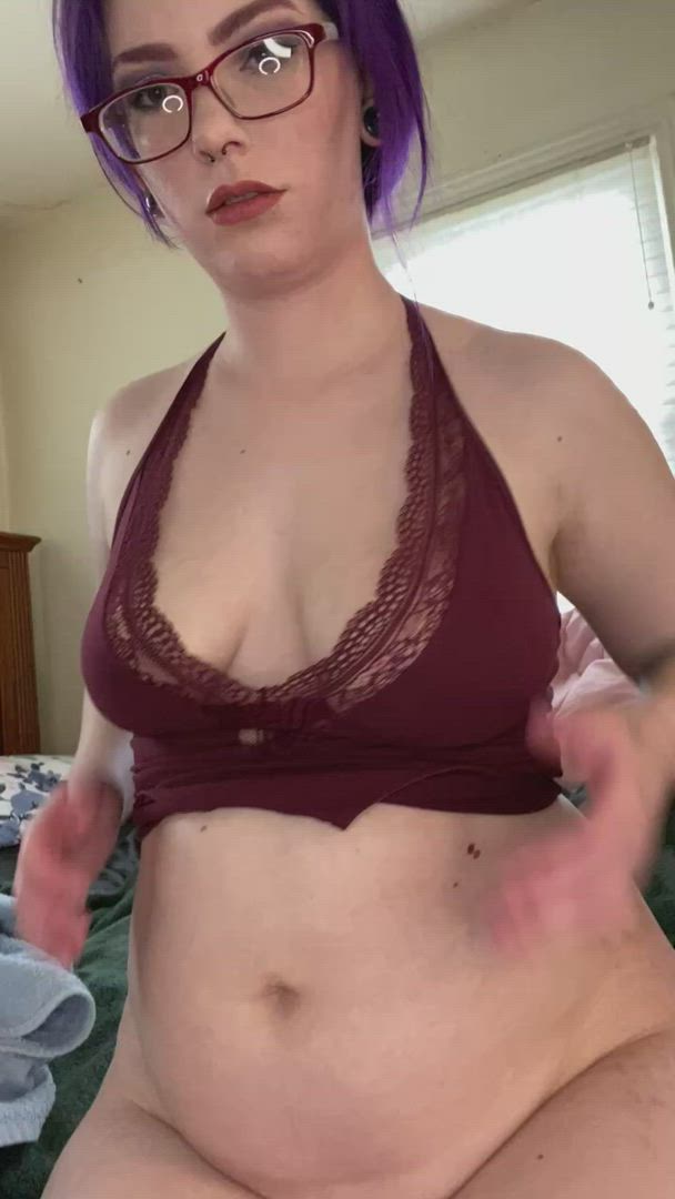 Amateur porn video with onlyfans model hairyxfairyx <strong>@hairyxfairyx</strong>