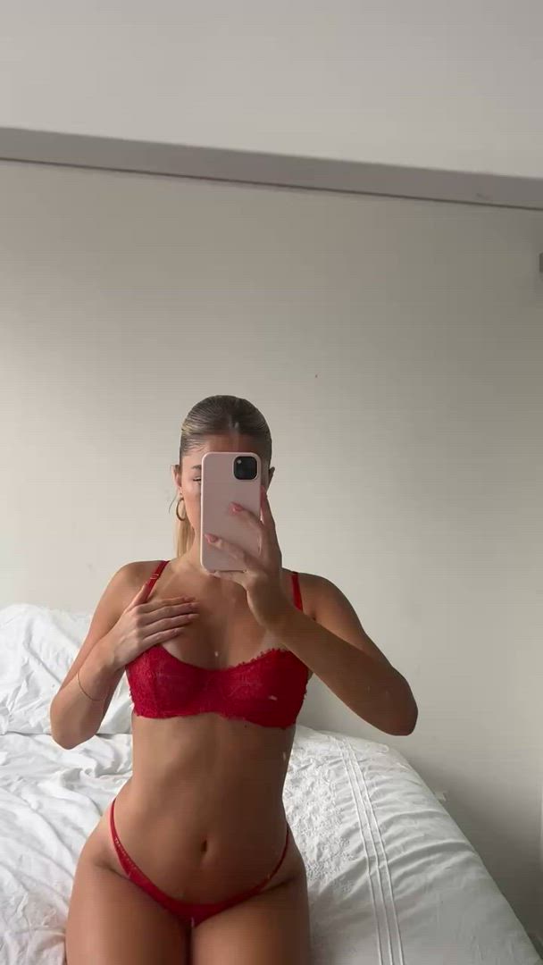 Big Tits porn video with onlyfans model hannahbananah <strong>@hannah.bannanah</strong>