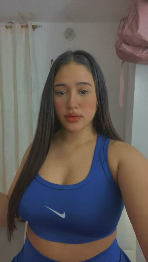 Big Tits porn video with onlyfans model holly-brooke <strong>@vanesacastellan</strong>