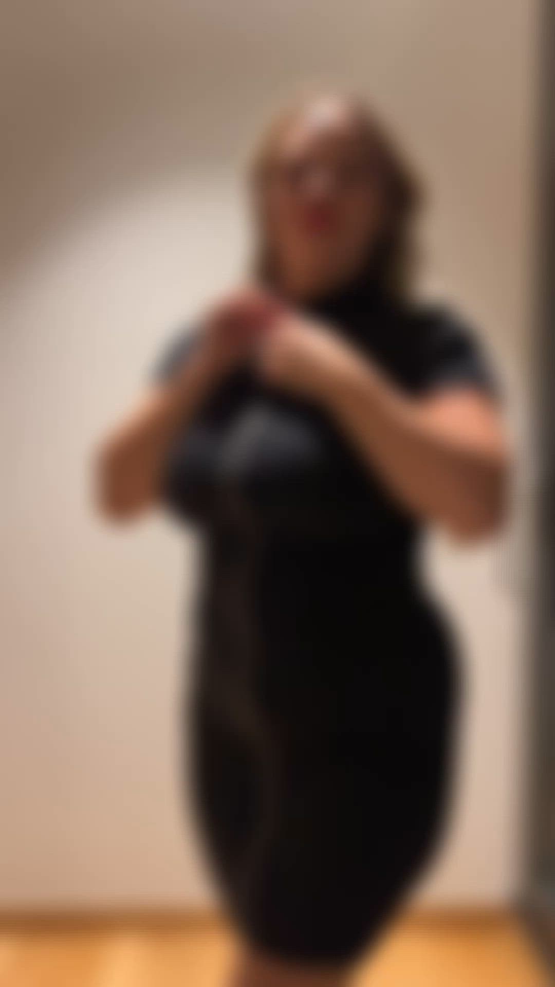 Amateur porn video with onlyfans model hotwifetherapy <strong>@wifetherapy</strong>