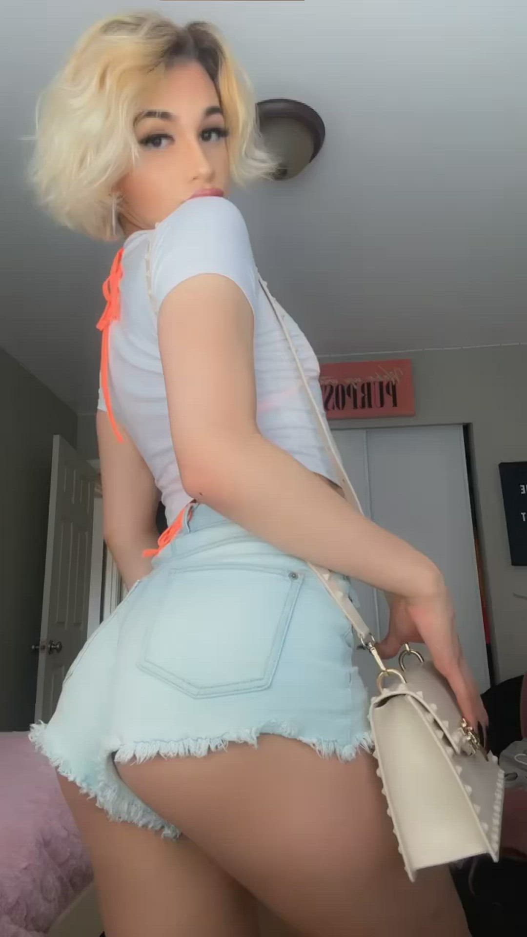 Ass porn video with onlyfans model izadolla <strong>@izadolla</strong>