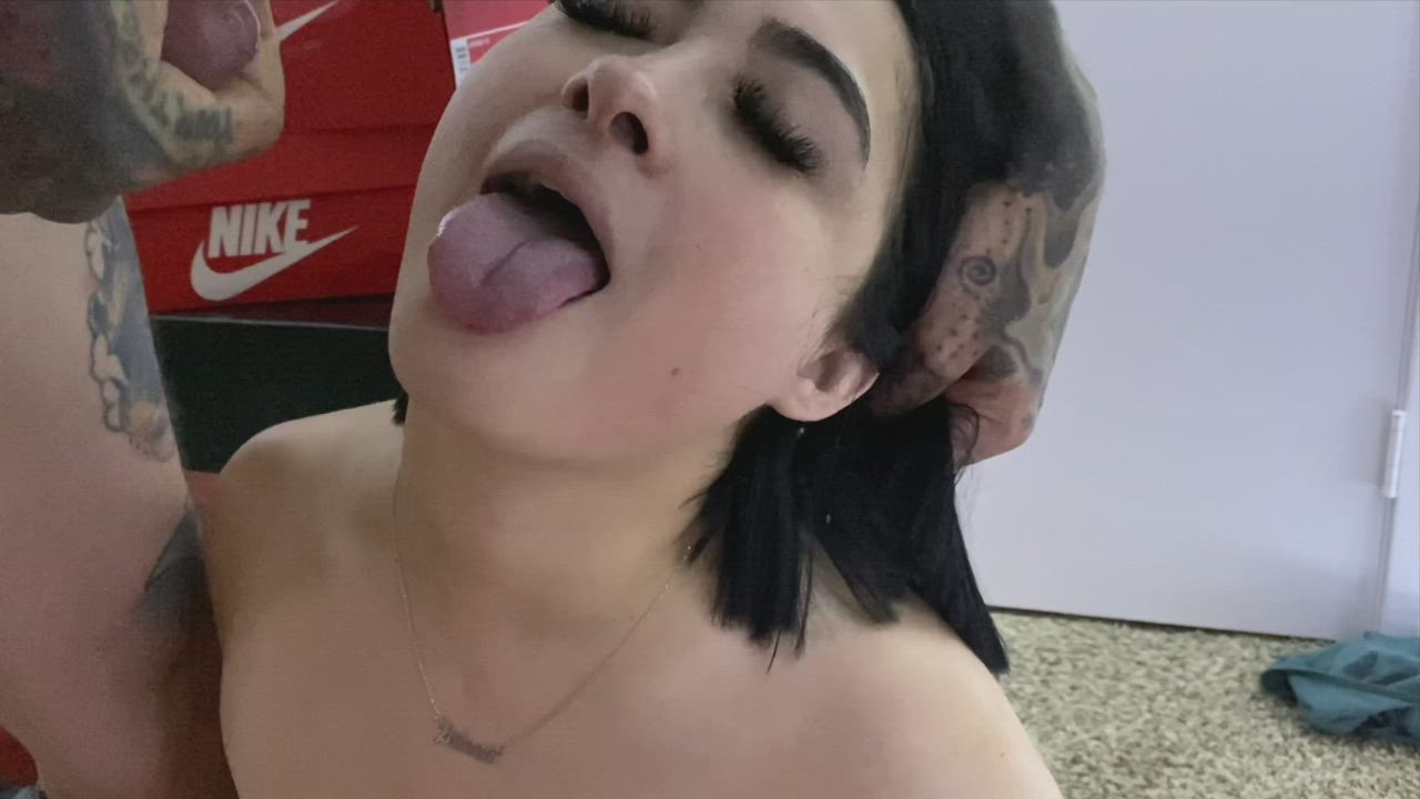 Brunette porn video with onlyfans model Jaileen <strong>@jaixpetite</strong>