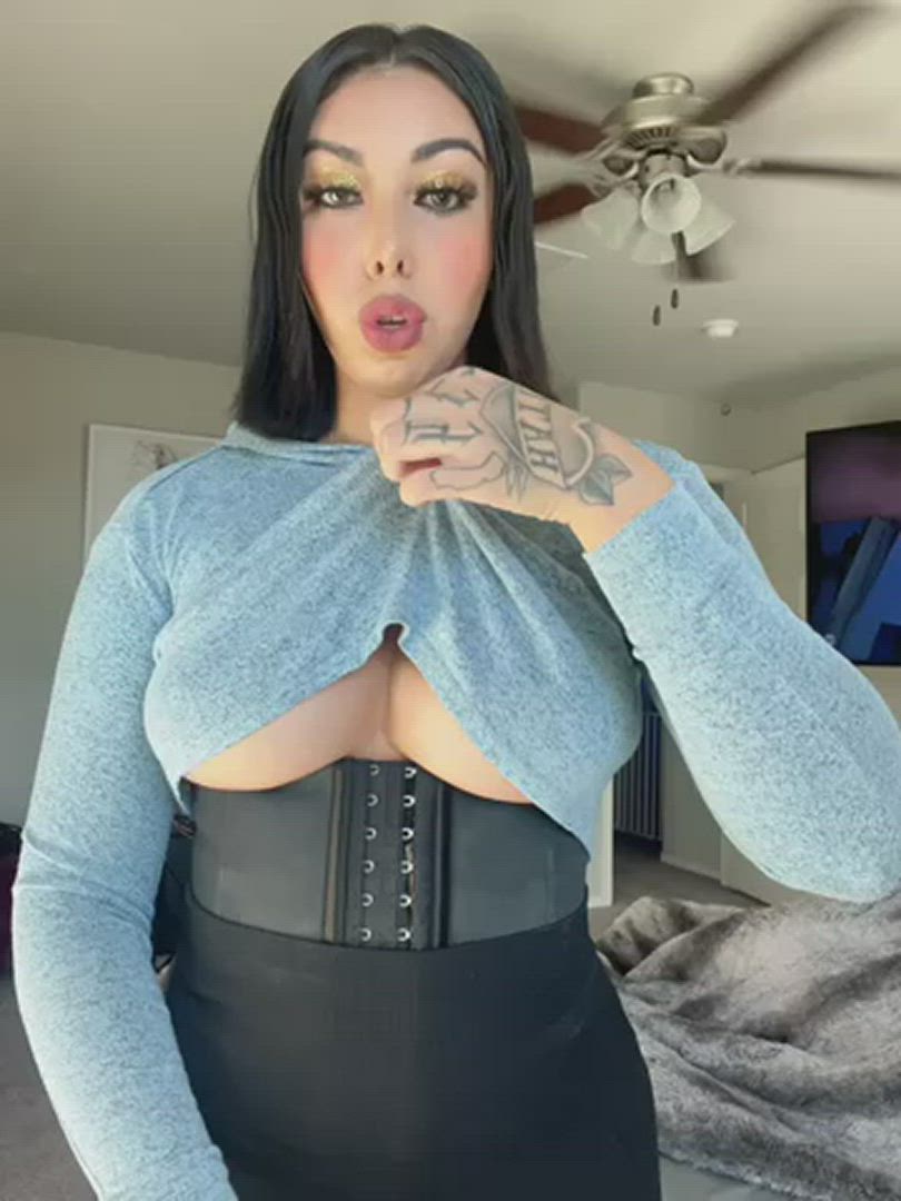 Hotwife porn video with onlyfans model Jasmine g <strong>@jasminegtv</strong>