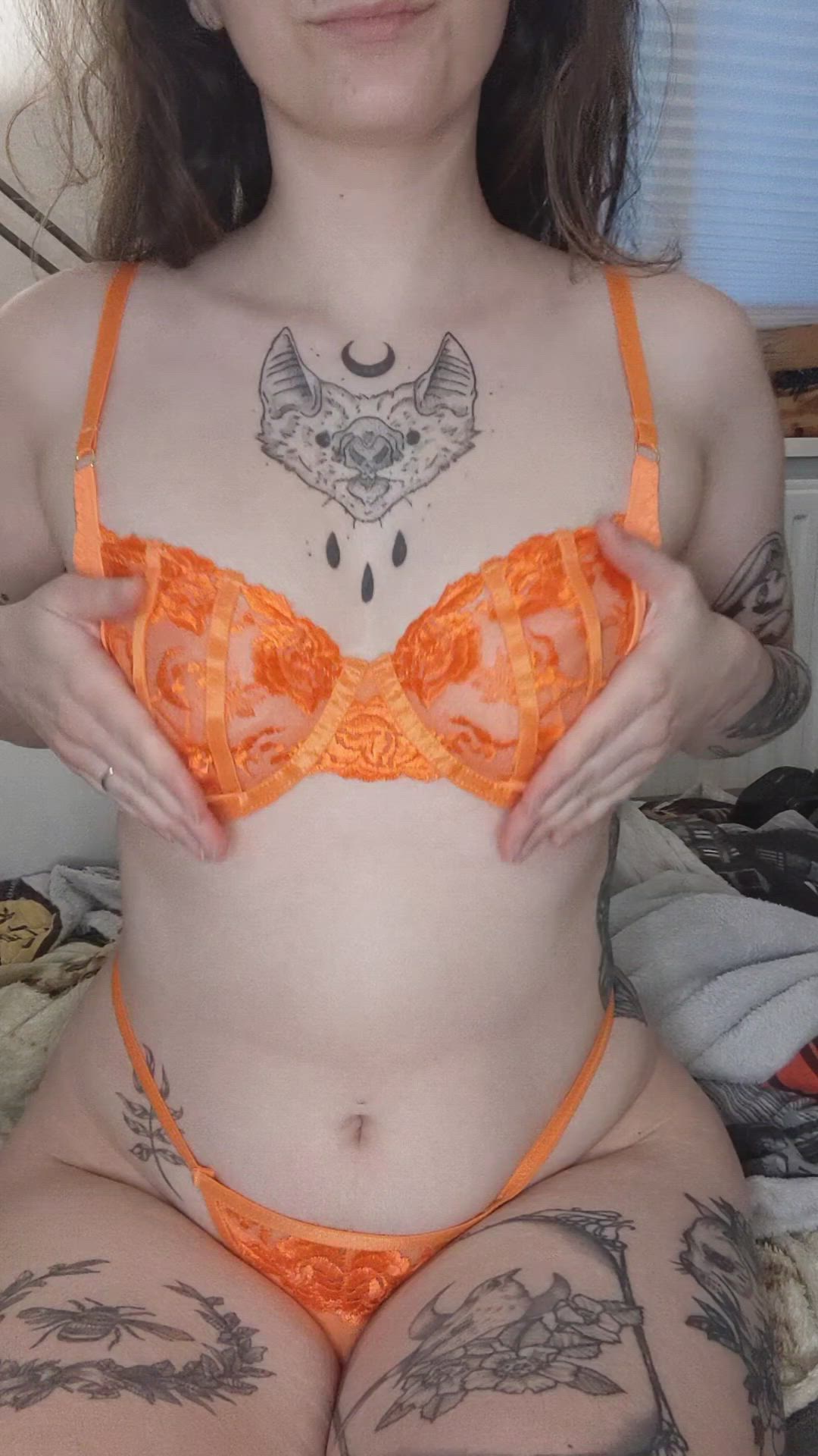 Amateur porn video with onlyfans model jennadams <strong>@jennsjuicycake</strong>