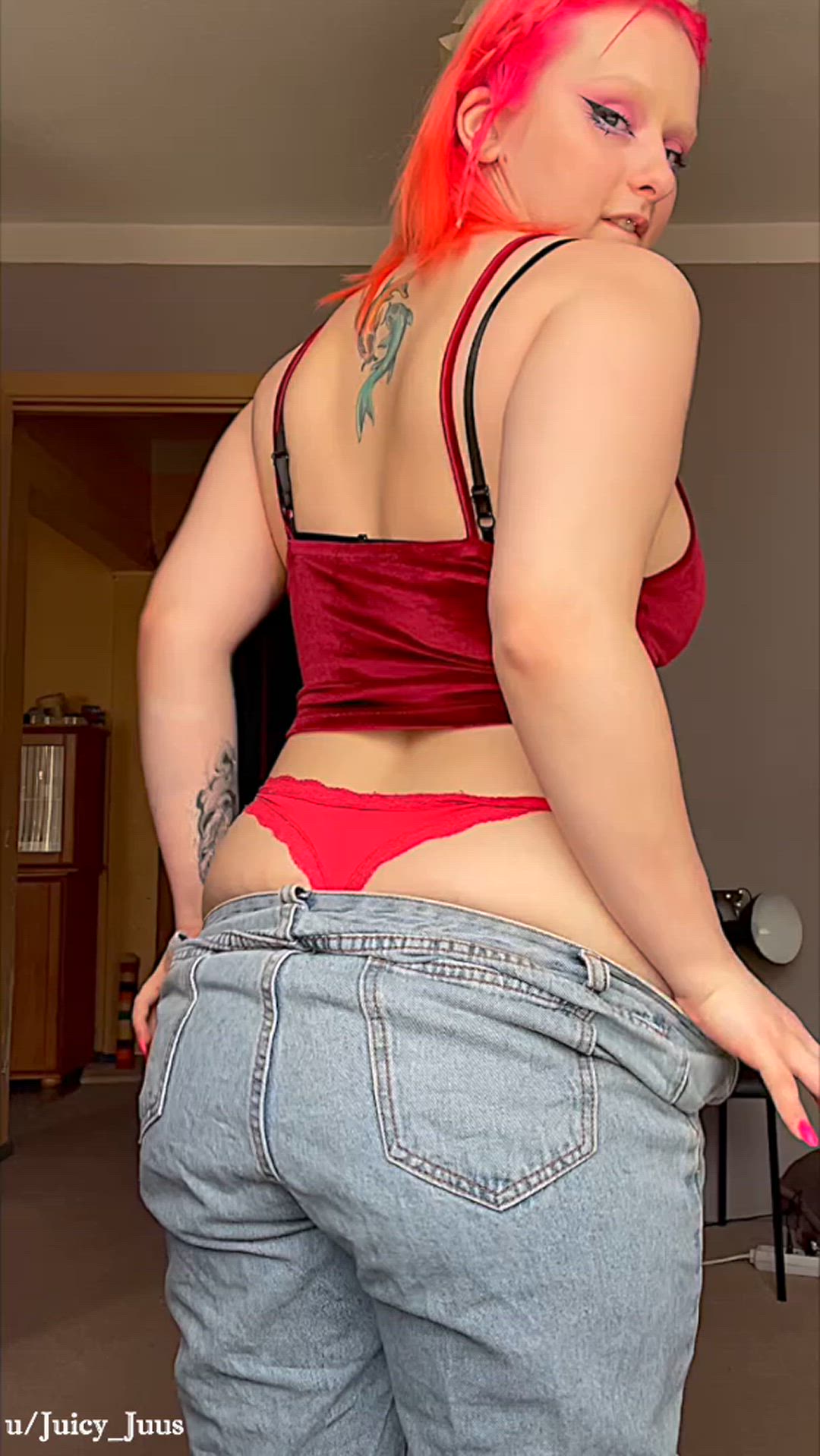 Ass porn video with onlyfans model juicyjuus1 <strong>@juicyjuus</strong>