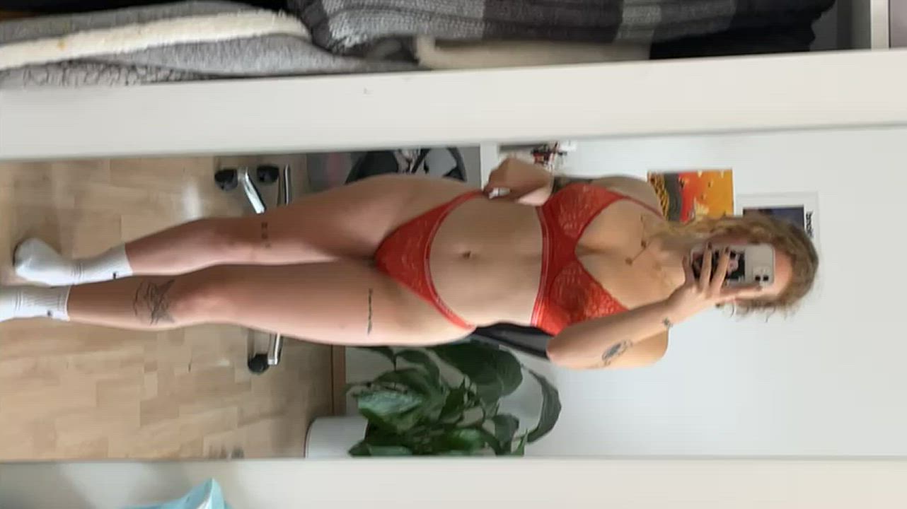 Boobs porn video with onlyfans model Kira <strong>@kiraaurelia</strong>
