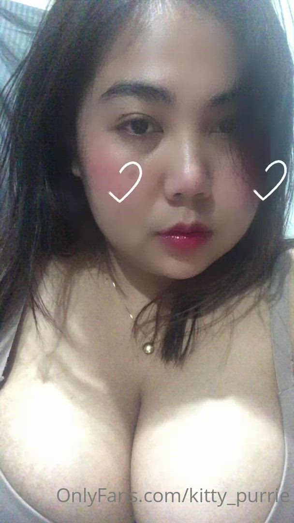 Asian porn video with onlyfans model Kitty <strong>@kitty_purrie</strong>
