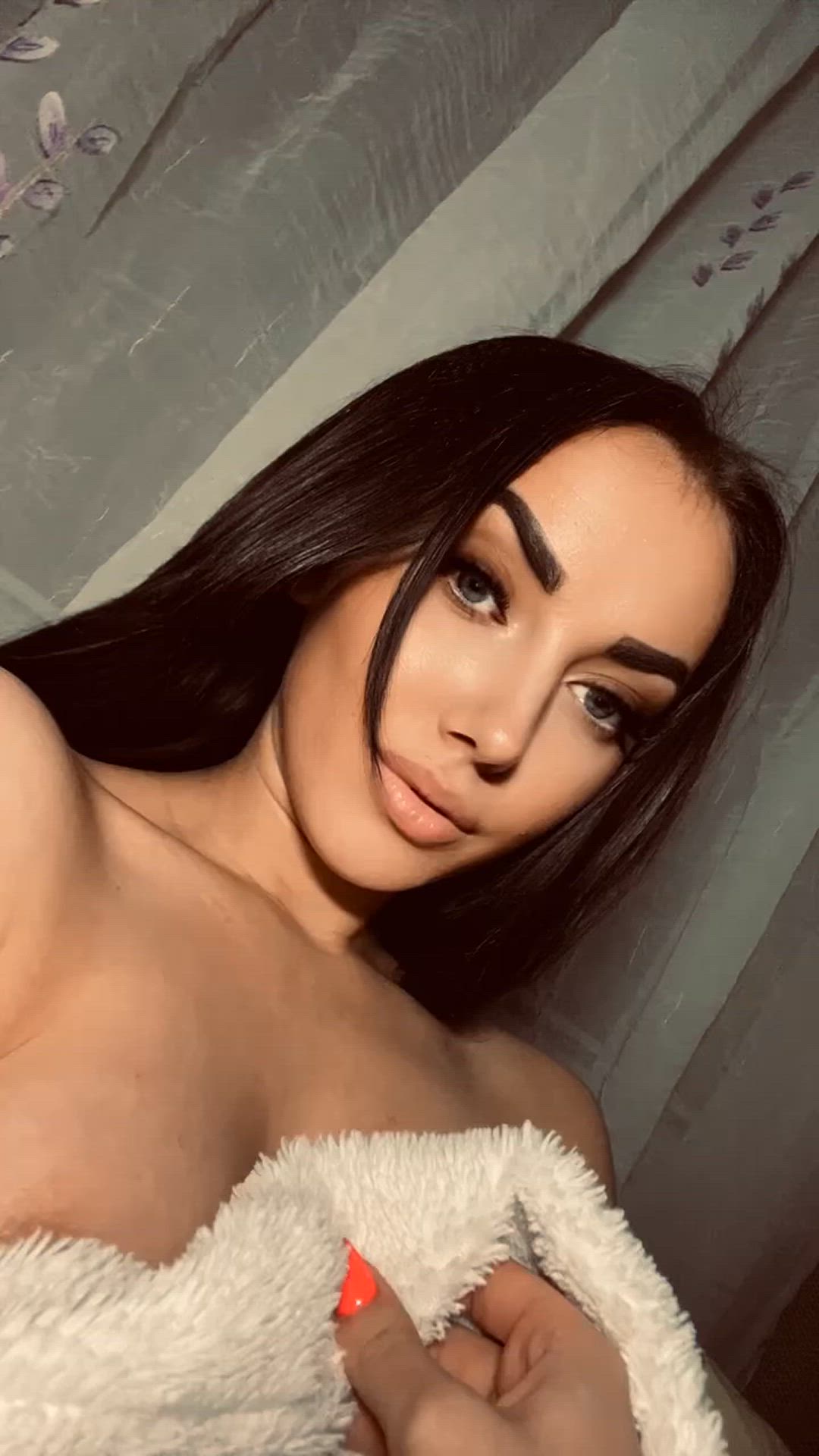 Amateur porn video with onlyfans model laurenro7 <strong>@laurenro7</strong>