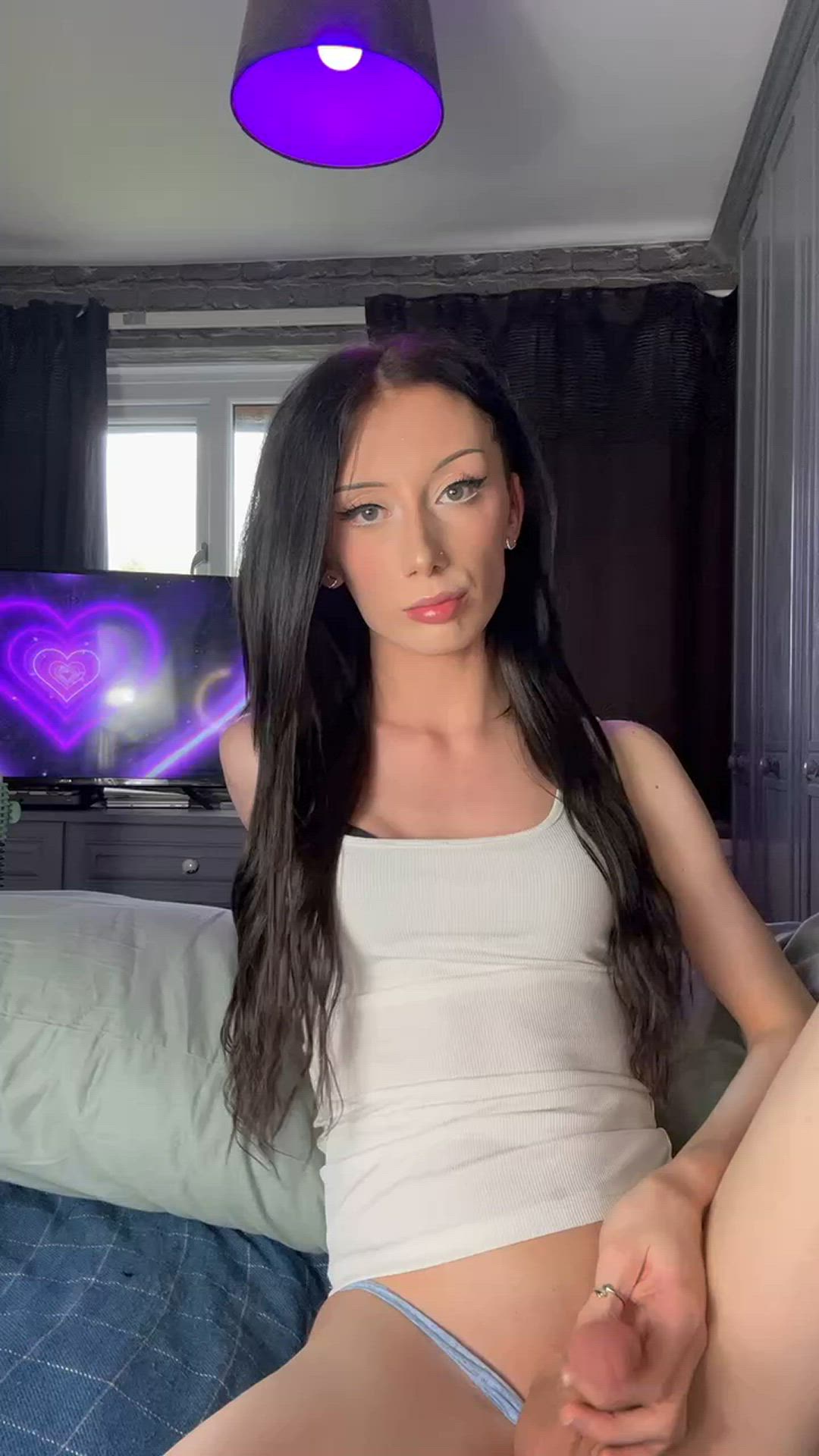 OnlyFans porn video with onlyfans model laylamillerxx <strong>@laylamillerxx</strong>