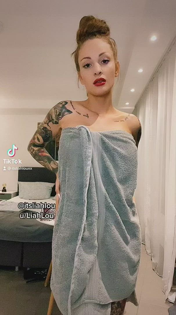 Boobs porn video with onlyfans model Liah Lou <strong>@itsliahlou</strong>