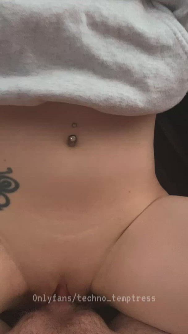 Amateur porn video with onlyfans model lilone_97 <strong>@techno_temptress</strong>