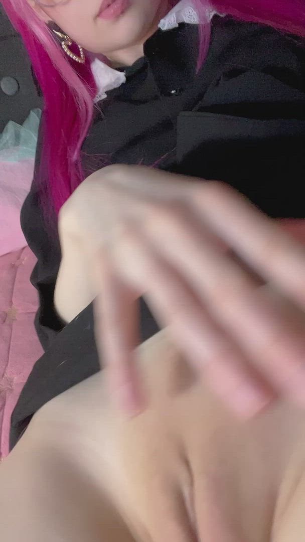 Close Up porn video with onlyfans model loliness <strong>@myloliness</strong>
