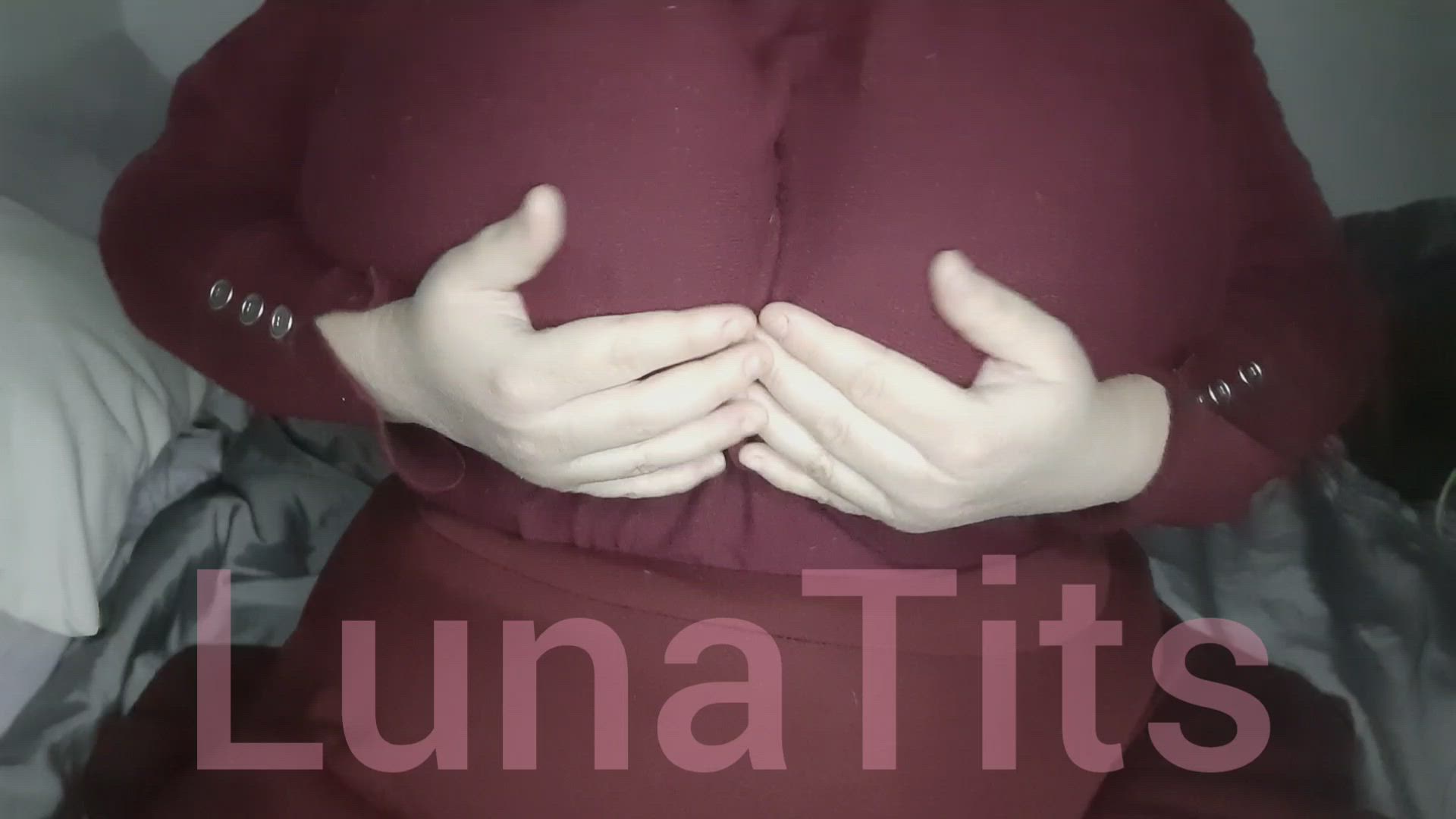 BBW porn video with onlyfans model Luna <strong>@lunatits</strong>