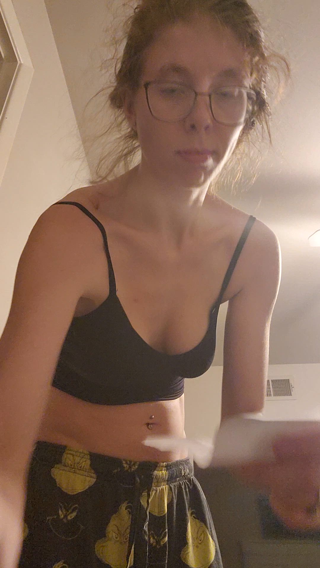 Amateur porn video with onlyfans model lynwinter995 <strong>@lynwinter95</strong>